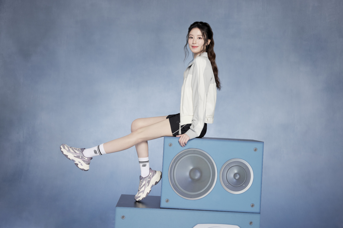 SKECHERS 品牌代言人舒華演繹全新形象大片，一次詮釋經典與進化