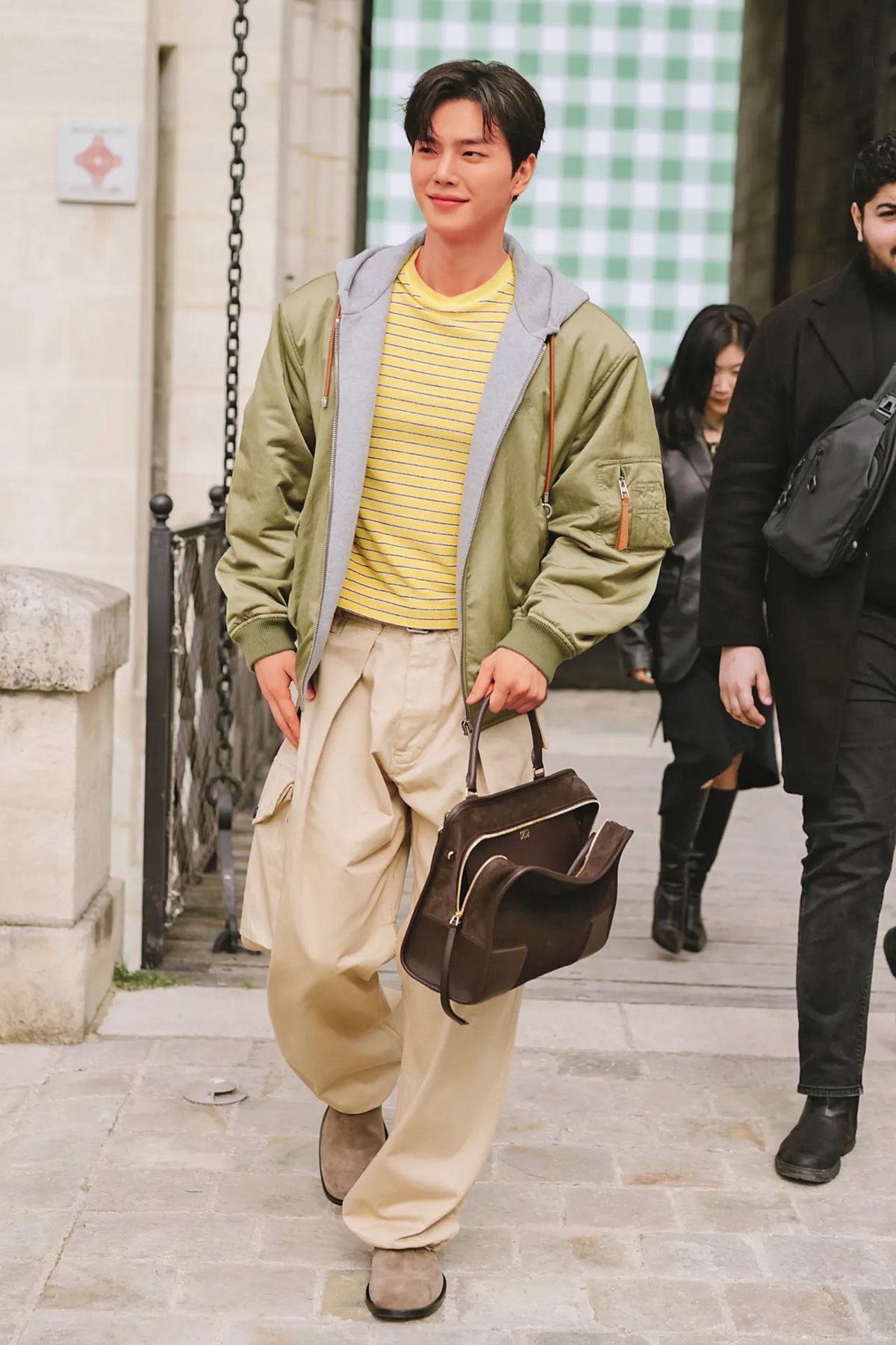 LOEWE品牌好友 宋江