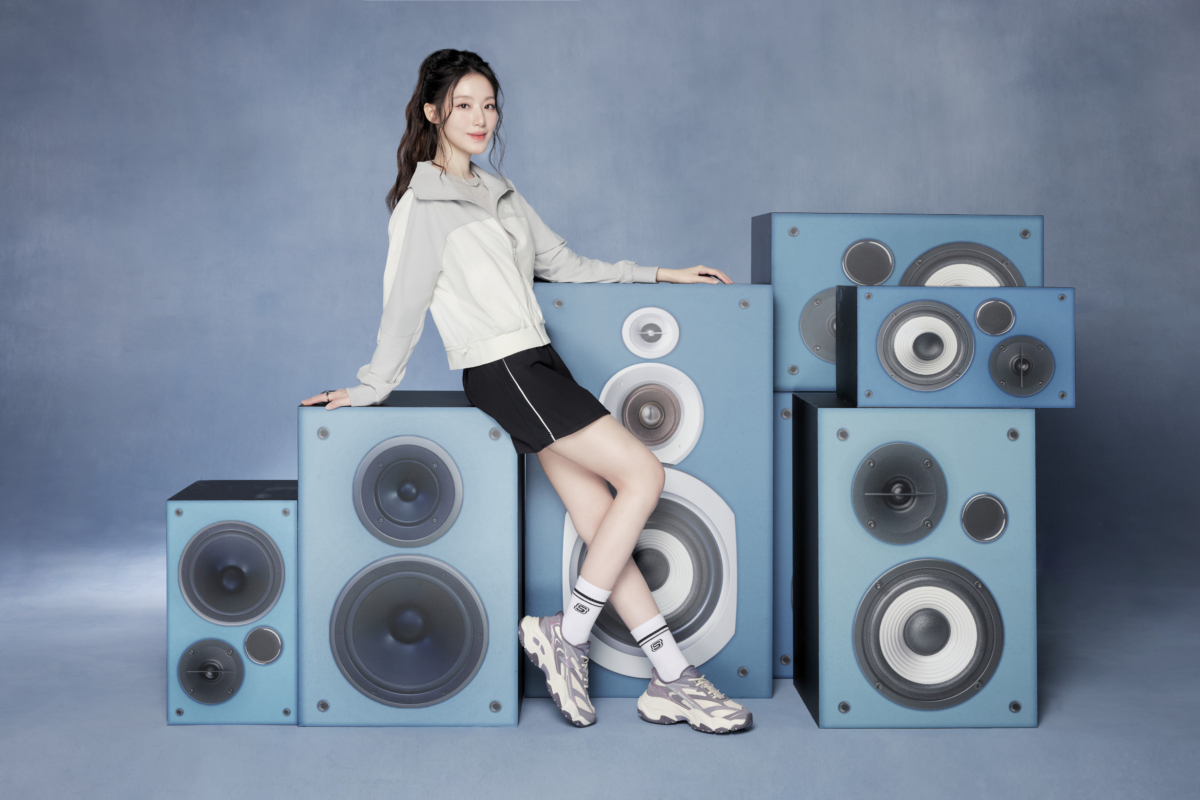 SKECHERS D'LITES 6.0 無論日常穿搭或潮流造型，都能自在展現專屬於自己的風格魅力