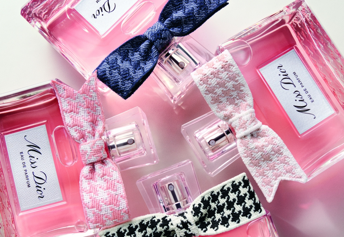 MISS DIOR 香氛瓶飾蝴蝶結
