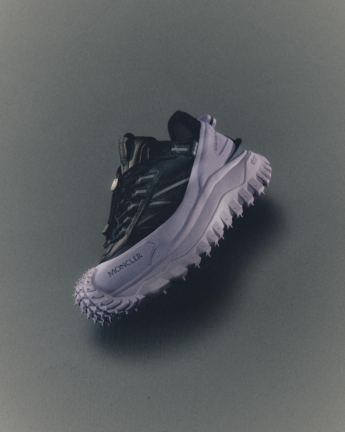Moncler Trailgrip GTX，NT$27,700