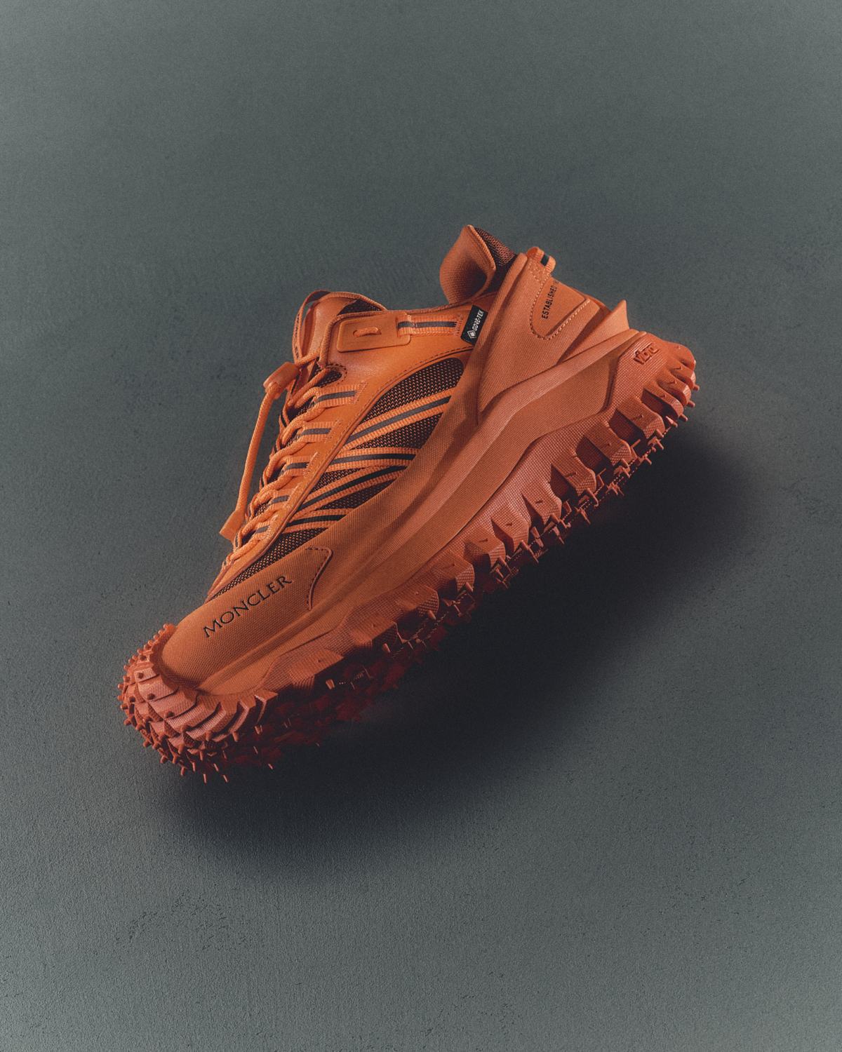 Moncler Trailgrip GTX，NT$27,700